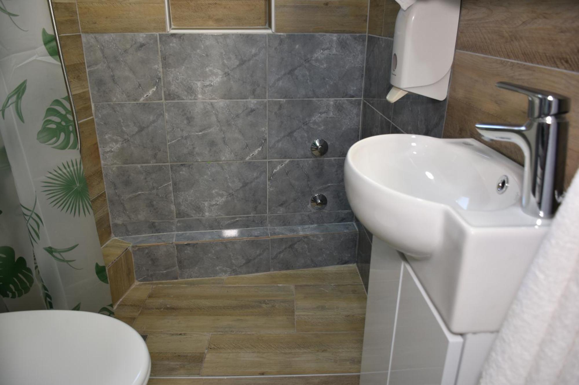Apartments Mensa Tuzla Zewnętrze zdjęcie